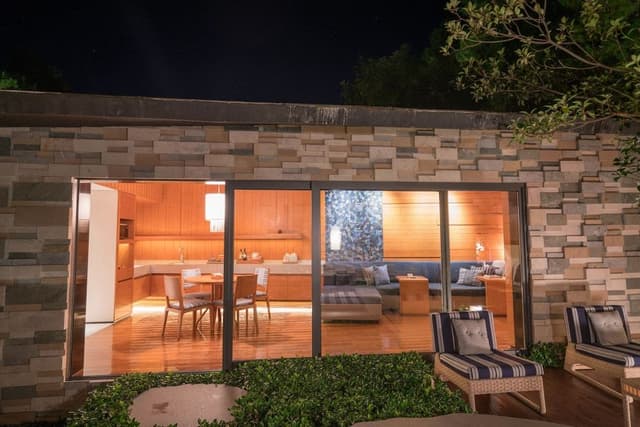 Villa, 2 Bedrooms, Poolside