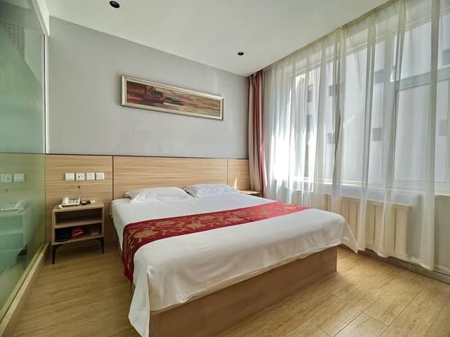 Standand Queen Room