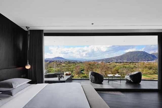 Grand View Deluxe Room