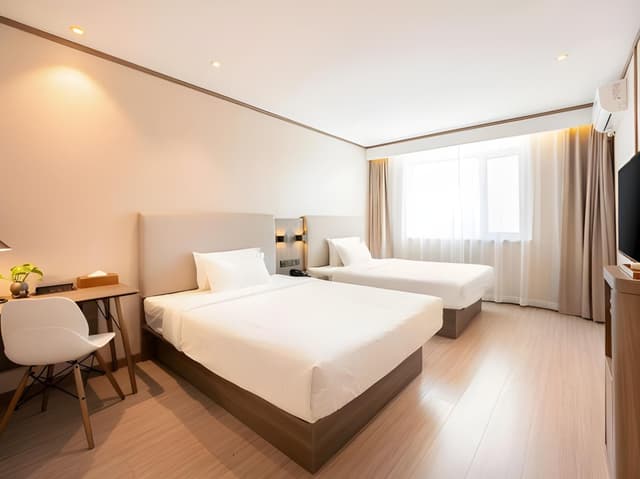Twin Superior Room