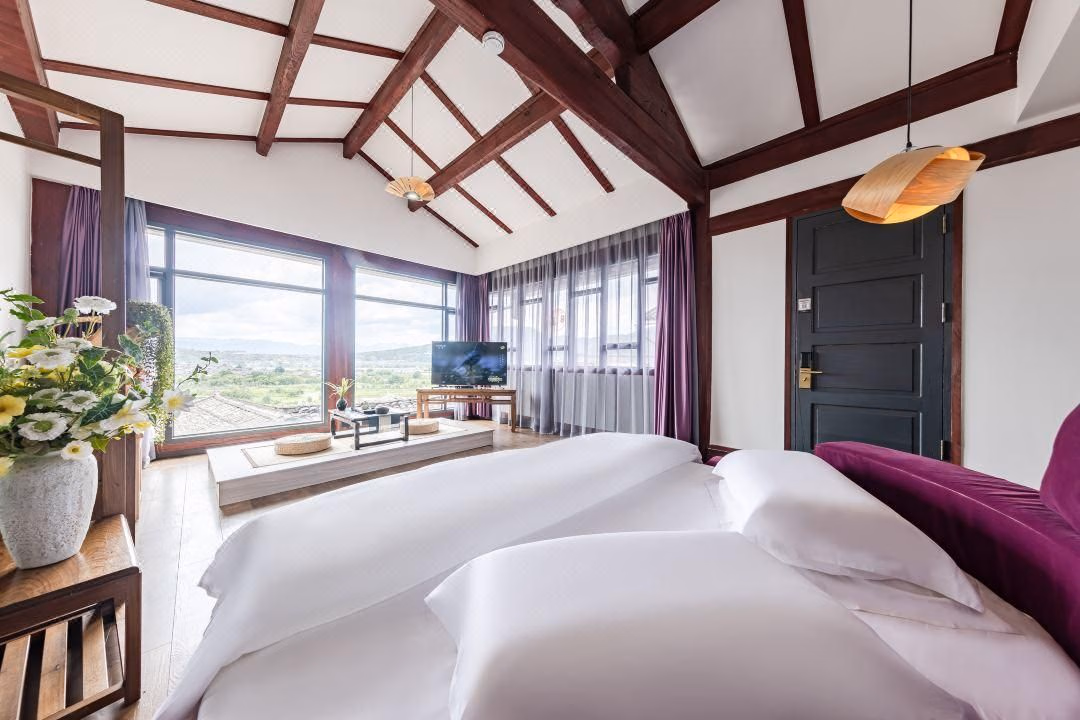 Floral Tengchong Heshun Ancient Town Shanba Guanxia Panorama Inn2