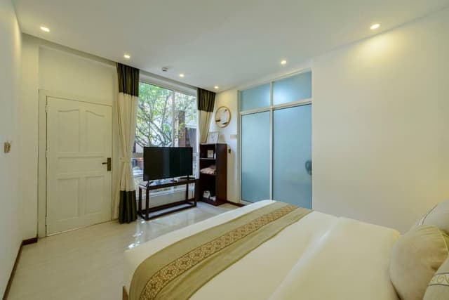 Big Room