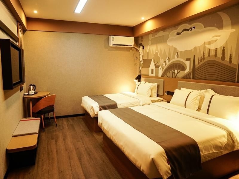 แท็งค์ อินน์ โฮเทล เหลียวหนิง จินโจว หลิงเหอดิสตริก จงหยางสตรีท (Thank Inn Hotel Liaoning Jinzhou Linghe District Zhongyang Street)1