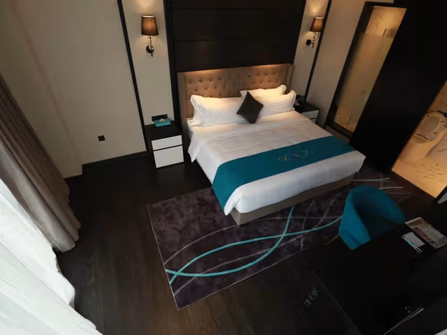 Xana -Romantic Bed Room