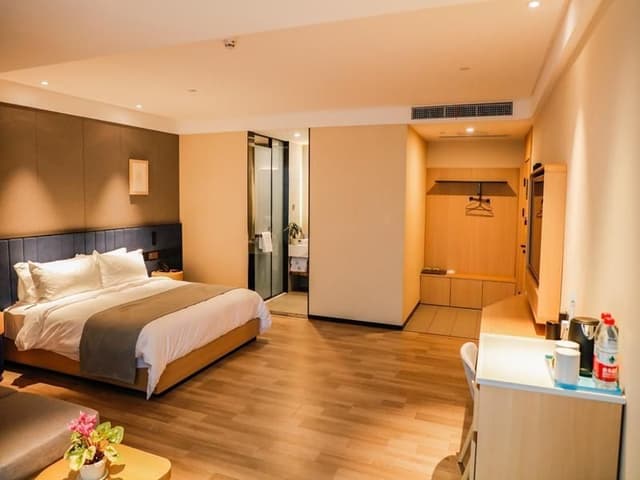 Lano - Deluxe Bed Room