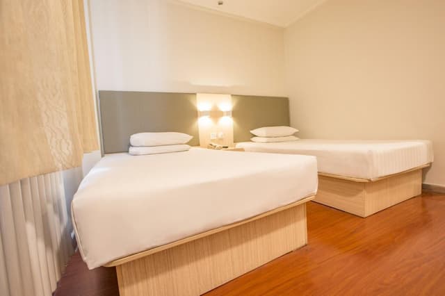 Huazhu - Twin Room
