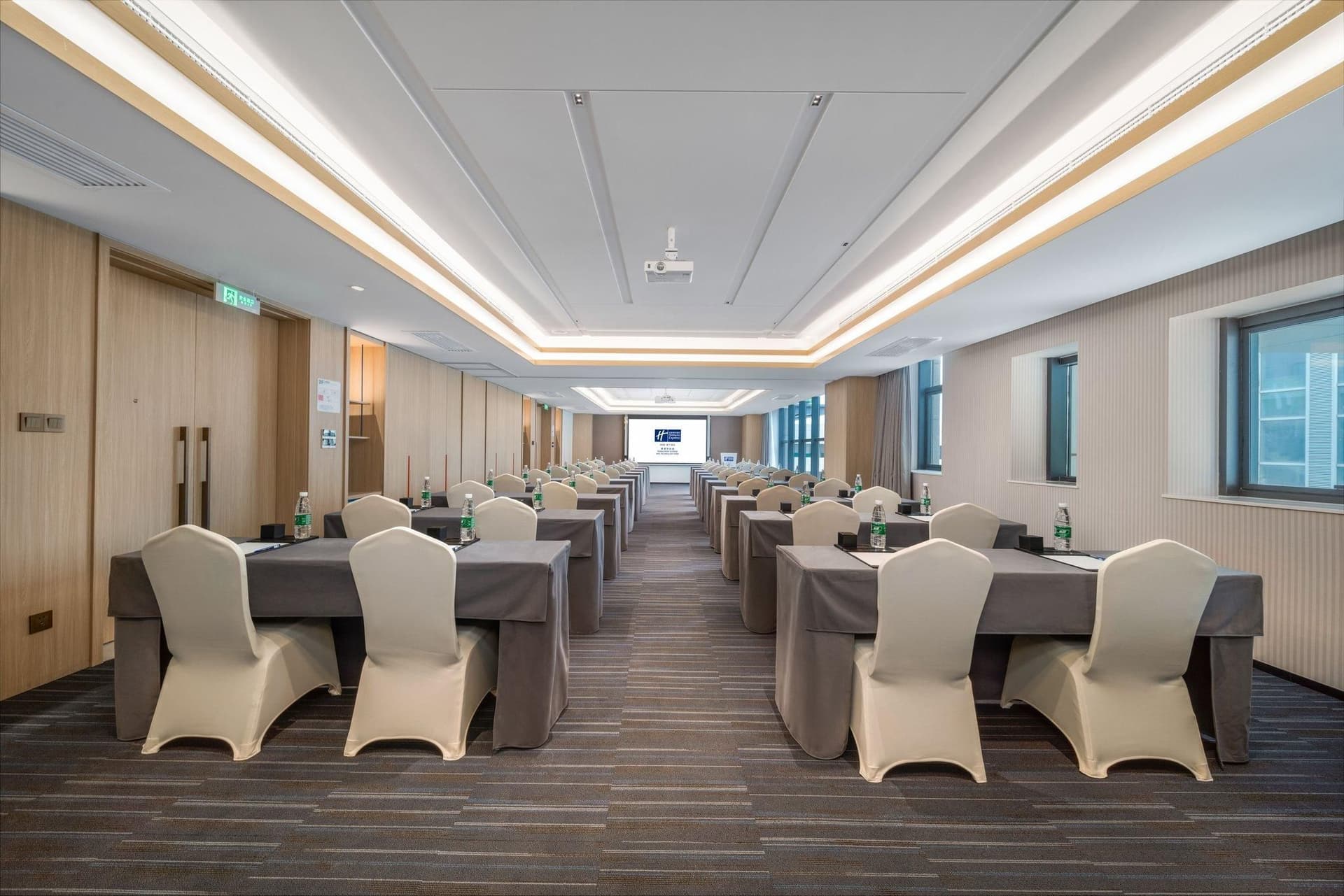 Holiday Inn Express Rongcheng Science and Technolo Holiday Inn Express Rongcheng Science and Technolo