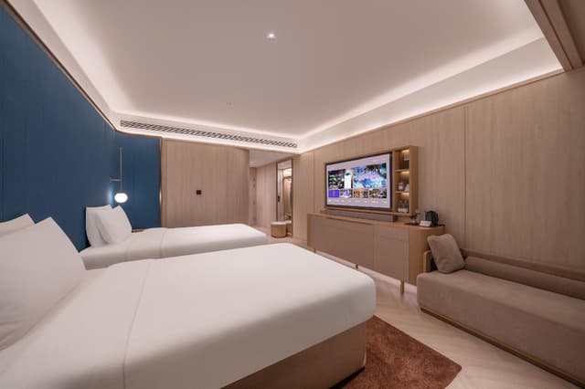 Huazhu - Business Twin Room