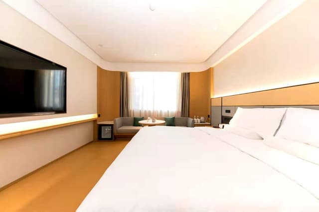 Huazhu - Superior BedRoom
