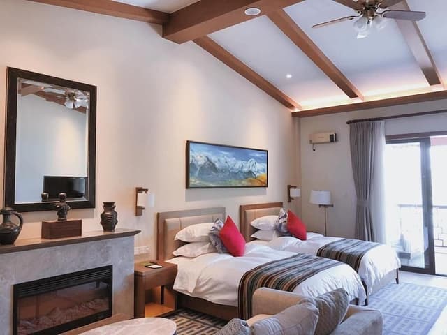 Deluxe Twin Room, Lake View
