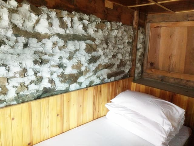 Dormitory with Shared Bathroom and Pocket Wi-Fi - Mixed