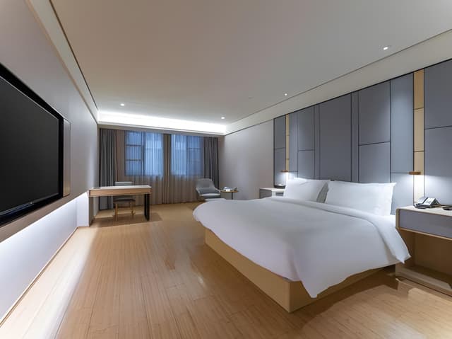 Superior King Room
