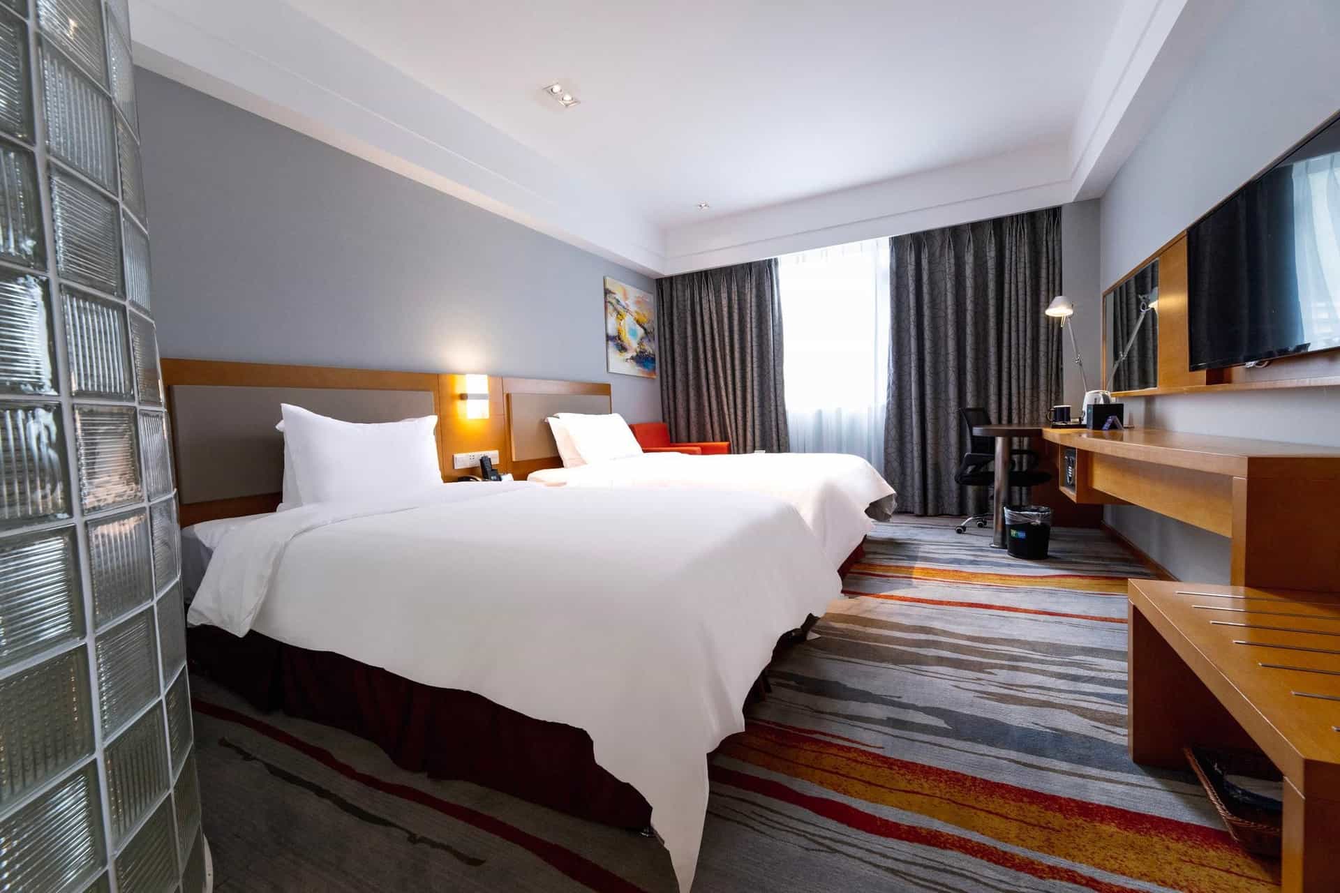 Holiday Inn Express Daocheng Yading Holiday Inn Express Daocheng Yading
