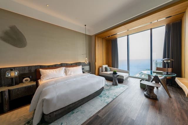 Executive Room, 1 King Bed, Ocean View