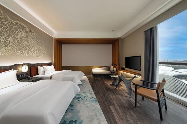 Family Room, 1 King Bed with Sofa bed, Ocean View, Corner