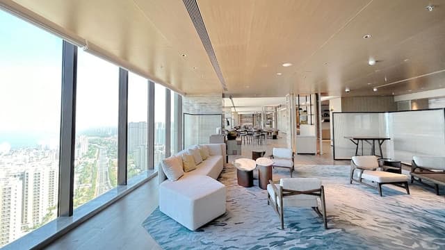 Executive Suite, 1 King Bed