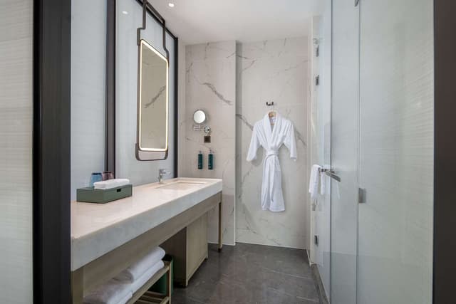 TWIN DELUXE GUEST ROOM