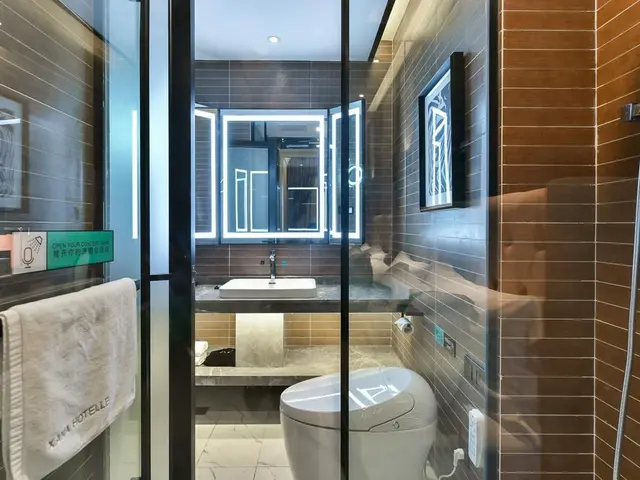James Joyce - Chunxiang Bed Room