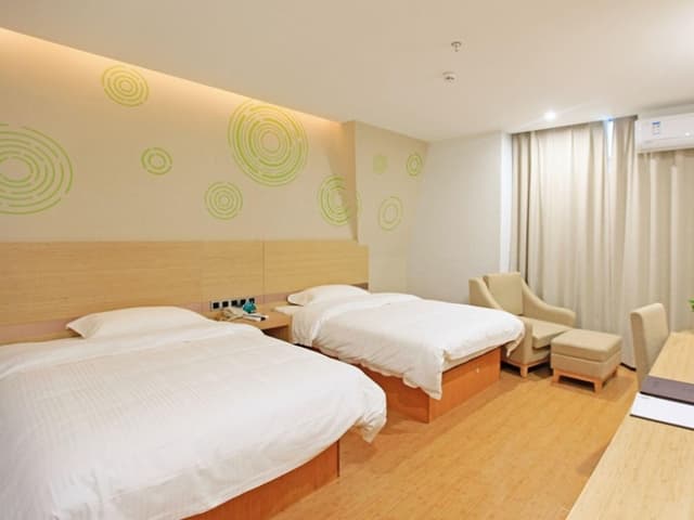Twin Bussiness Room