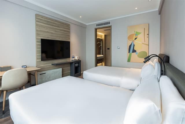 Huazhu - Twin Room