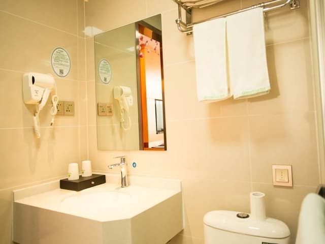 Guest Twin Room
