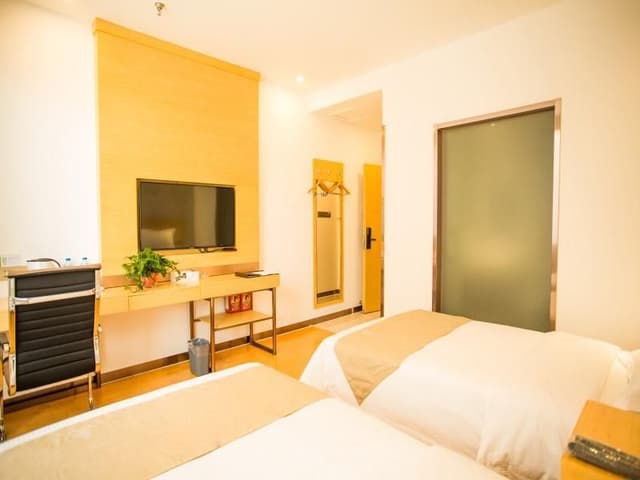 GTI - Twin Room, Zero Pressure