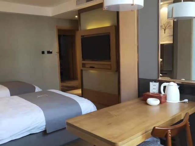 Twin Deluxe Room