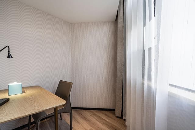 Dossen - Family Room