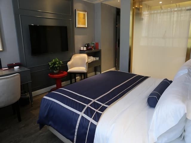 Lano - Deluxe Bed Room