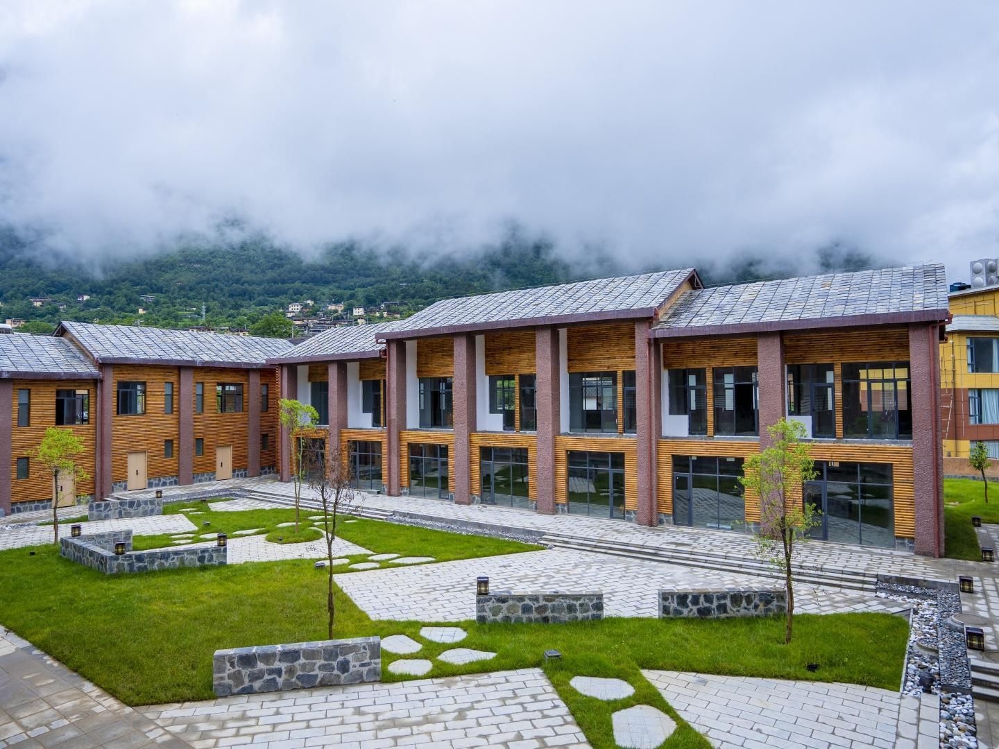 Renjoy Hotel Nujiang Zhongjiao Yilamila0