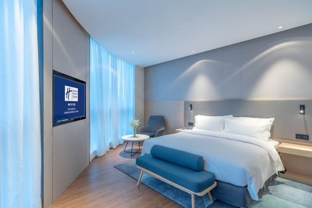Suite, 1 Bedroom (with Living Area)