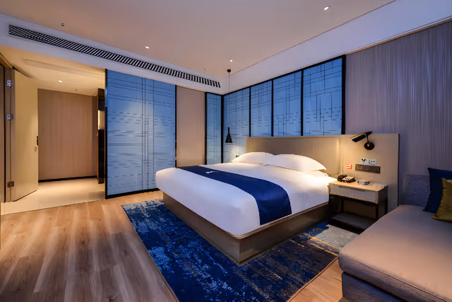 Dossen - Executive Suite