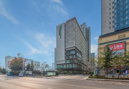 ฮอลิเดย์ อินน์ เอ็กซ์เพรส หลินอี้ นอร์ทนิวดิสตริก (Holiday Inn Express Linyi North New District)1