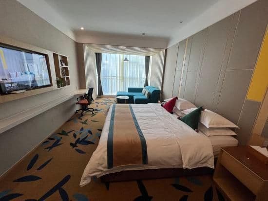 Deluxe Double Room (Memory foam mattress)