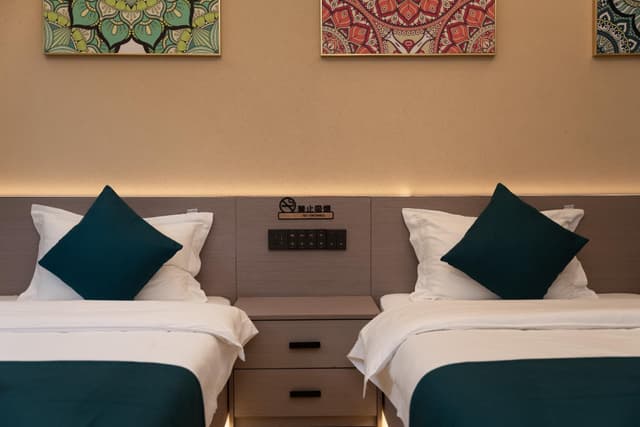 Huazhu - Twin Room