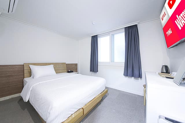 Early Bird Small Room - Free Use of OTT, Netflix, Watcha, Tving
