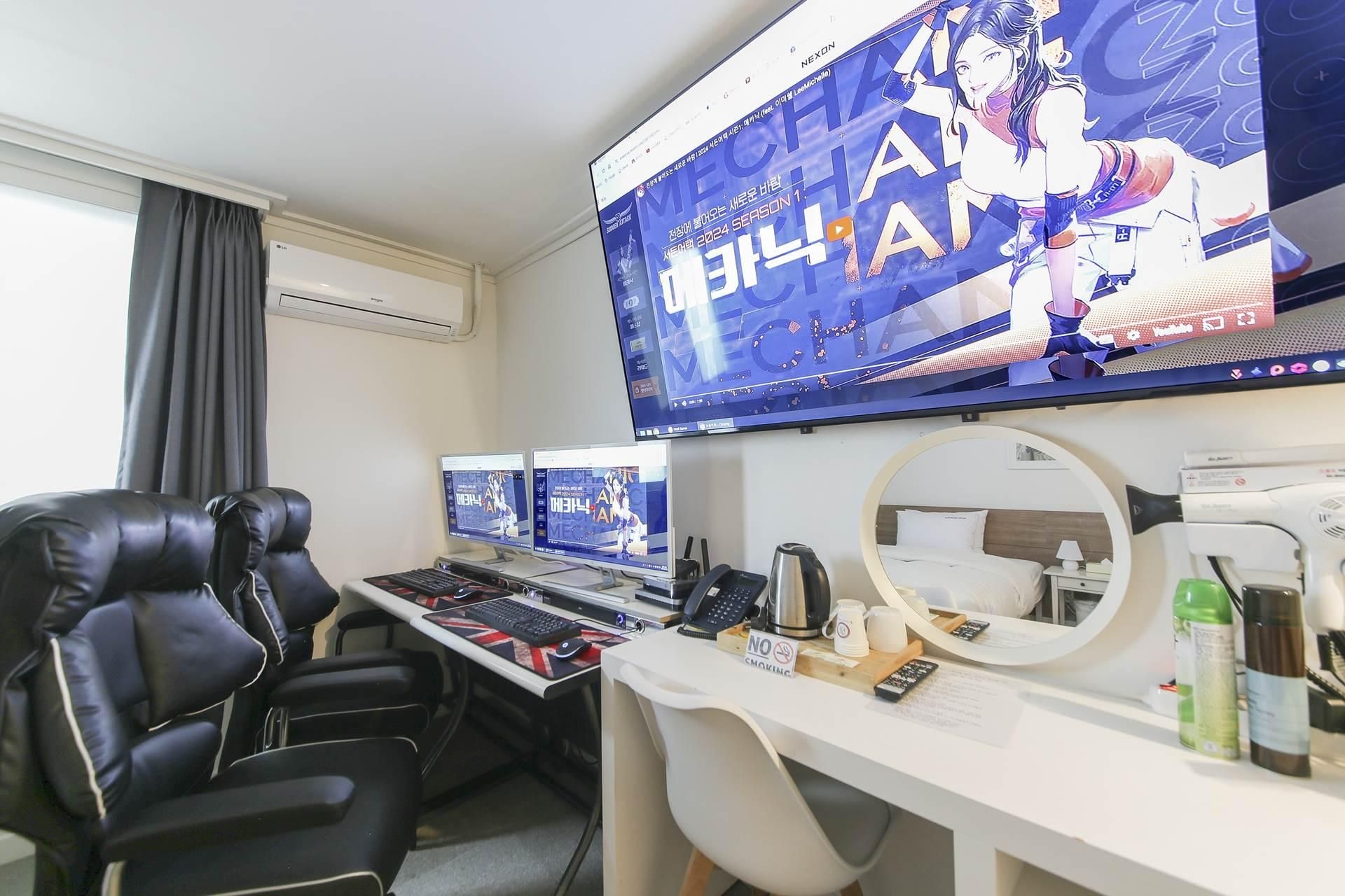 โรงแรมคาออน เจ สเตย์ (Hotel Gaon J Stay)1