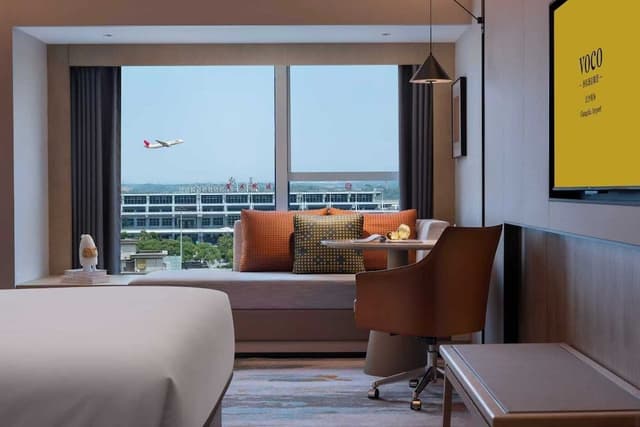Premier Room