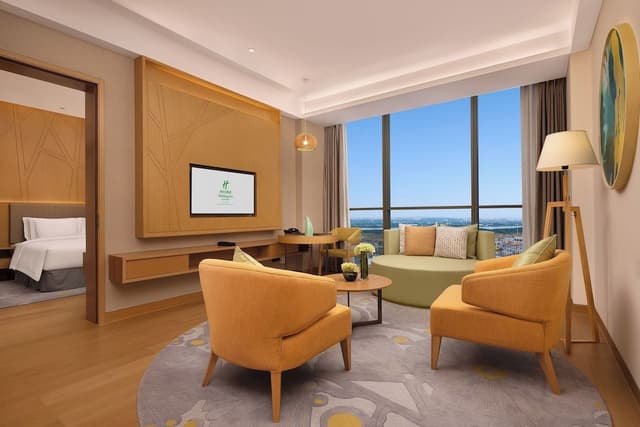 Suite, 1 Bedroom, Lake View