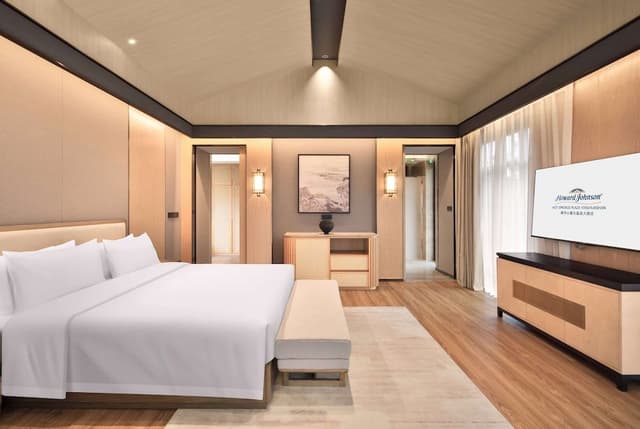 Villa, 1 King Bed, Non Smoking (First Floor)