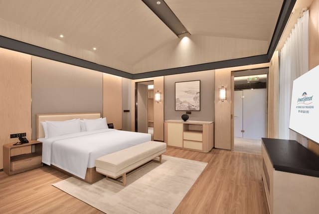 Villa, 1 King Bed, Non Smoking (First Floor)