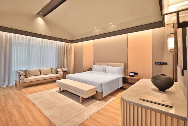 Villa, 1 King Bed, Non Smoking (First Floor)