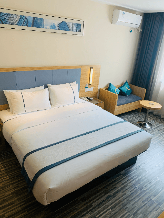 Dossen - Deluxe Bed Room