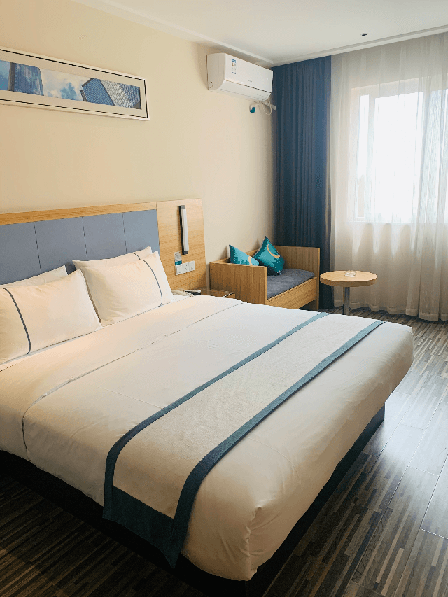Dossen - Deluxe Bed Room