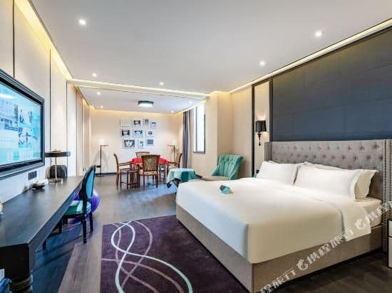WH - Godness Romantic Bed Room