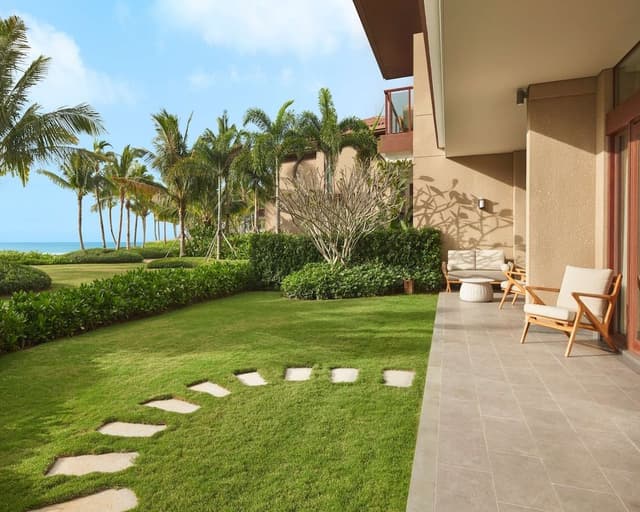 Suite, 2 Twin Beds, Ocean View, Courtyard Area