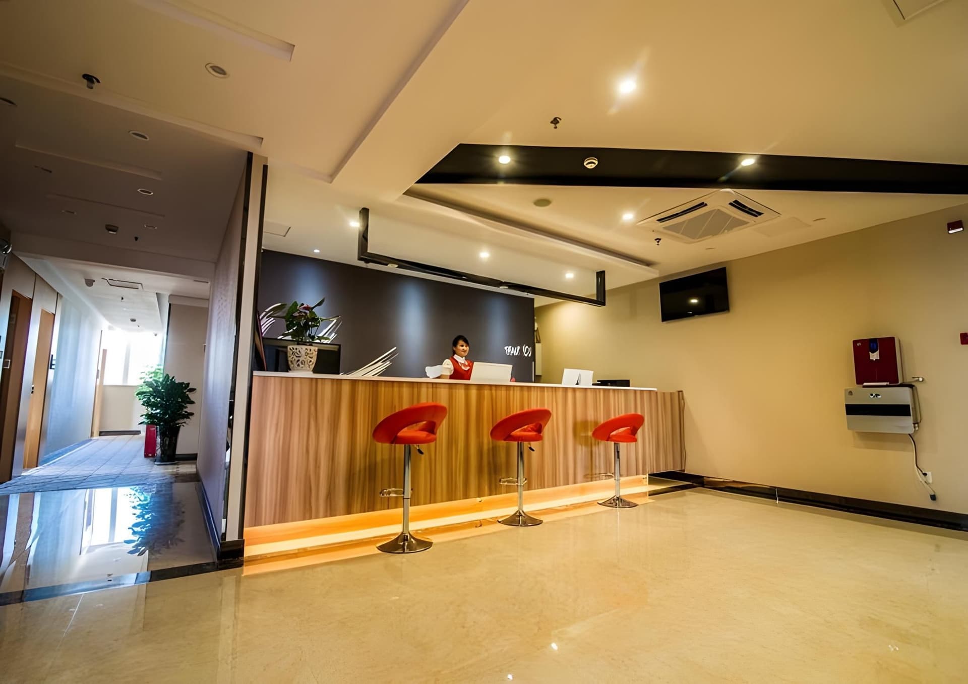 Thank Inn Hotel Sichuan Luzhou Longmatan District Trade City Thank Inn Hotel Sichuan Luzhou Longmatan District Trade City