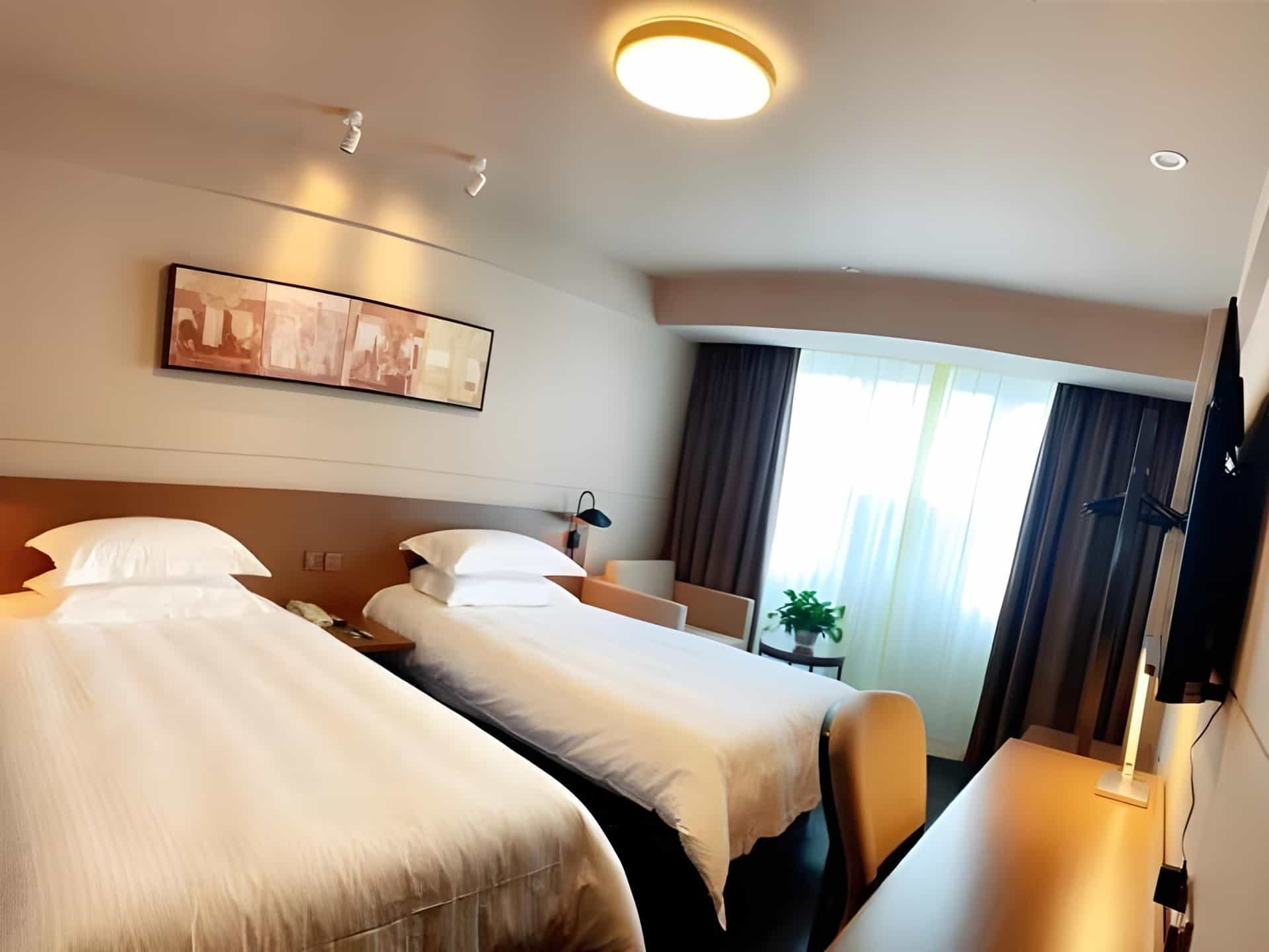 Jinjiang Inn Select Nanchong Five-Star Garden Jinjiang Inn Select Nanchong Five-Star Garden