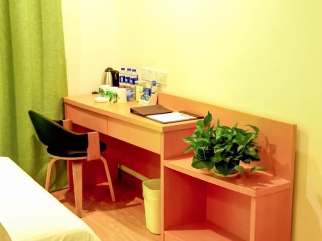 GTI - Yiran Family Room