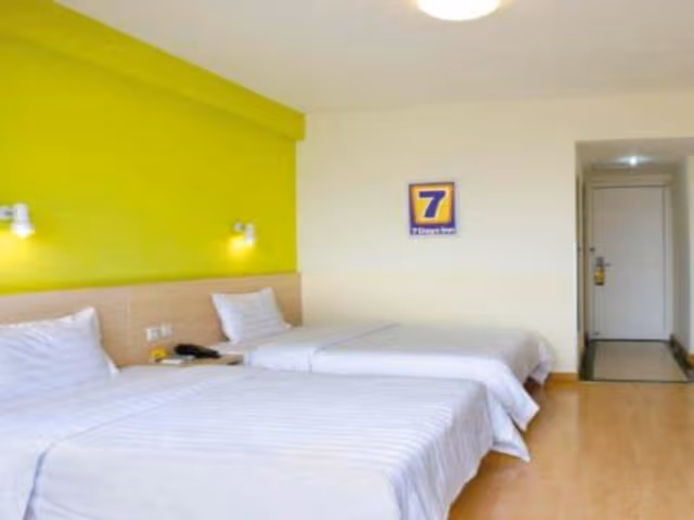 7 Days - Zizhu Twin Room